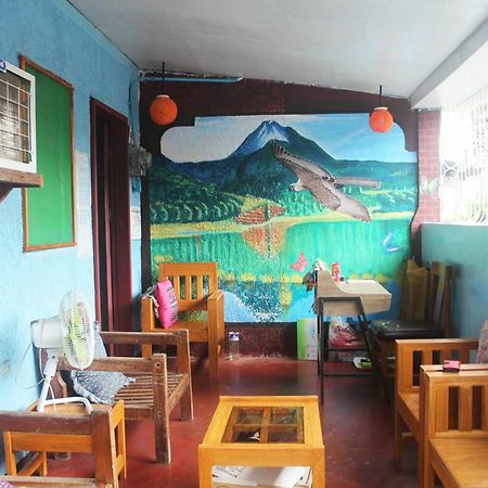 J'S Backpackers Hostel Davao Exterior foto