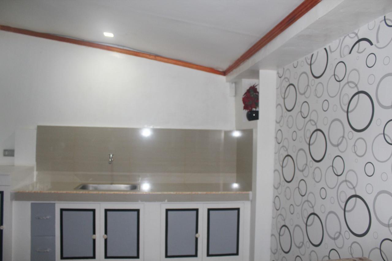 J'S Backpackers Hostel Davao Exterior foto